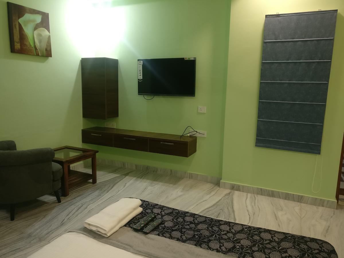 Misty Lake Guest House ハイデラバード エクステリア 写真