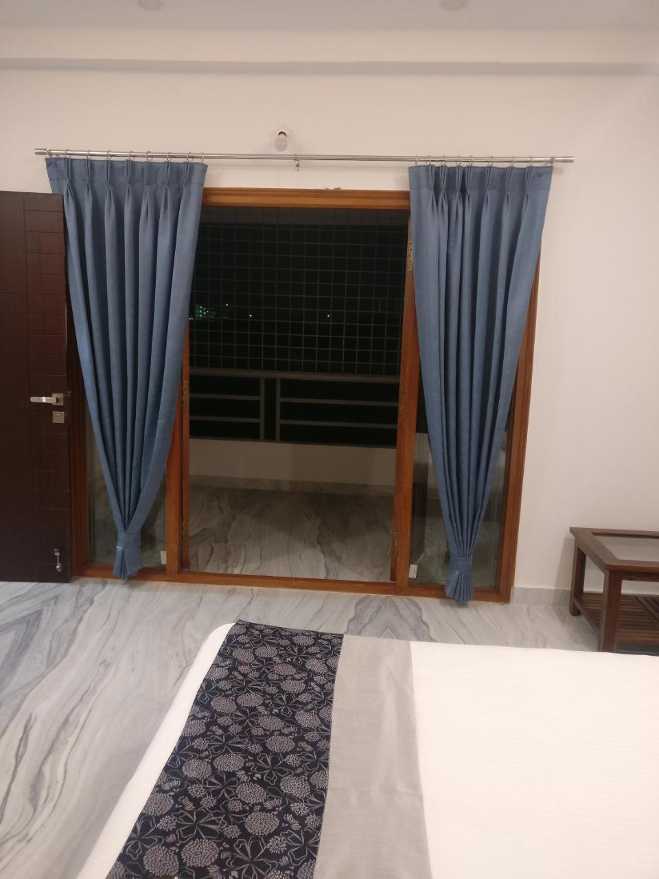 Misty Lake Guest House ハイデラバード エクステリア 写真